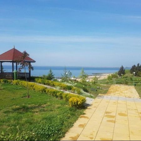Family Hotel Aqua Равда Екстер'єр фото